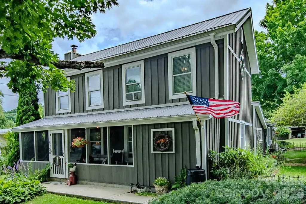 5950 N Us 19e Highway Newland NC 28657