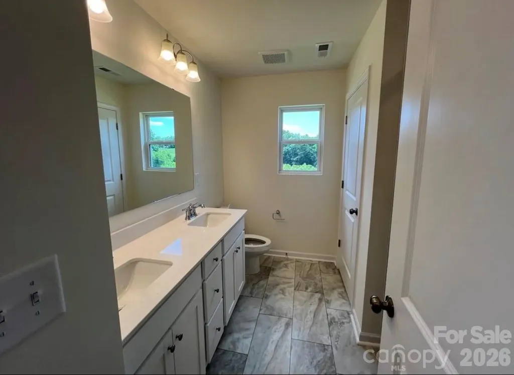 2741 Aubrey Street Monroe NC 28110