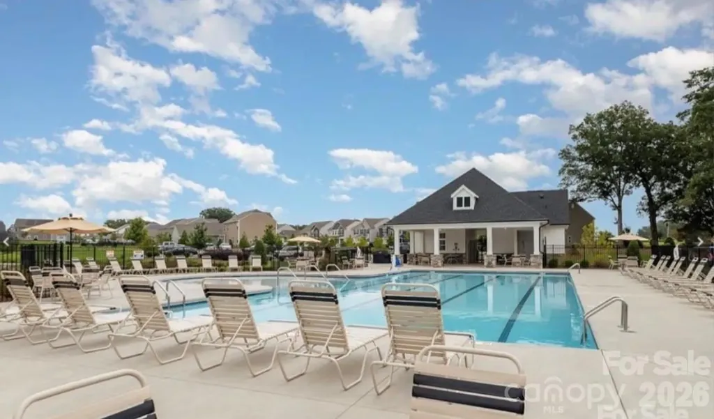 2741 Aubrey Street Monroe NC 28110