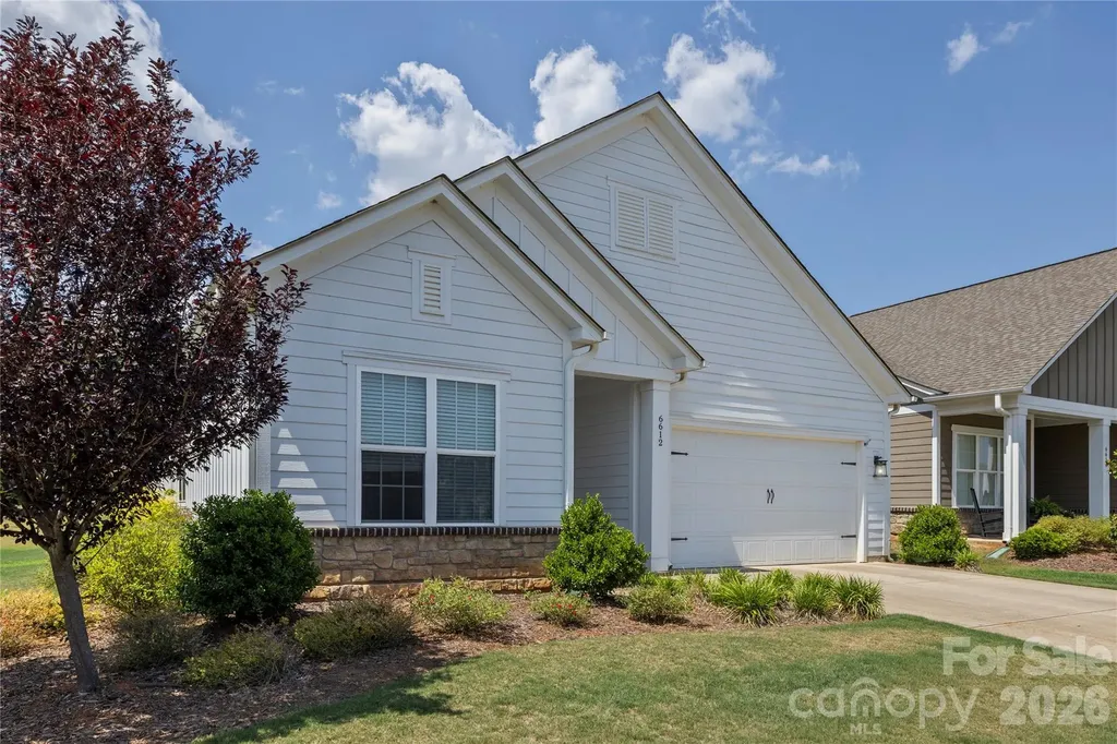6612 Star Drive Sherrills Ford NC 28673