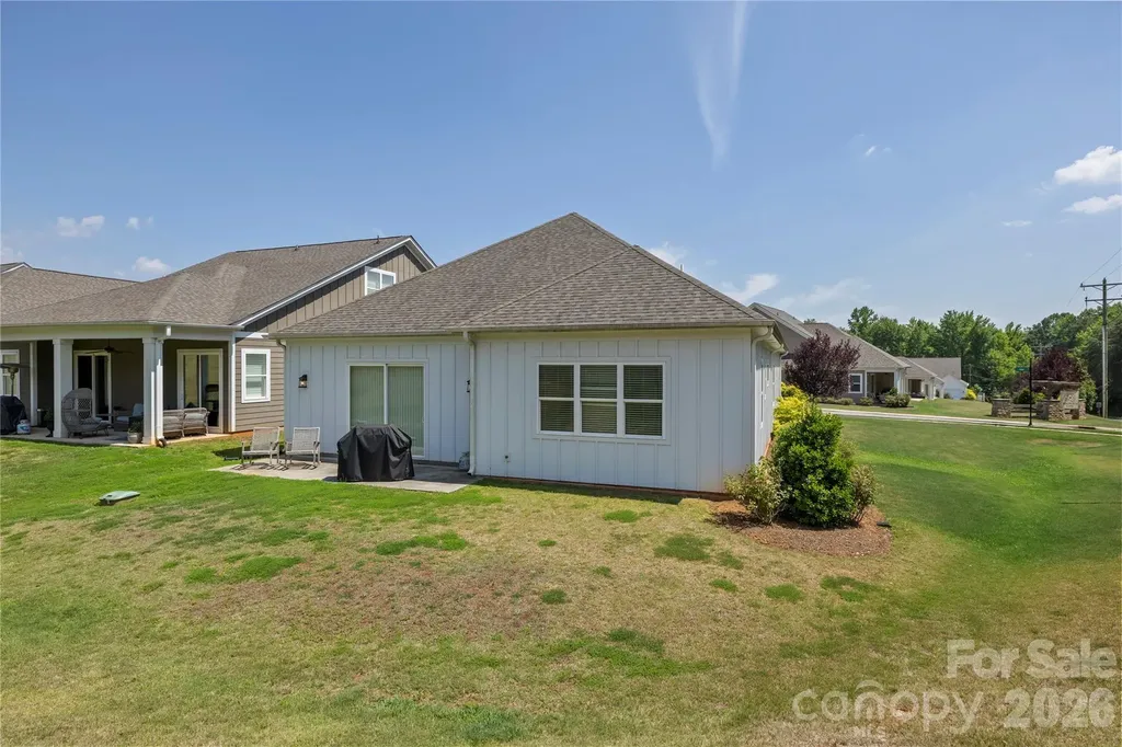 6612 Star Drive Sherrills Ford NC 28673