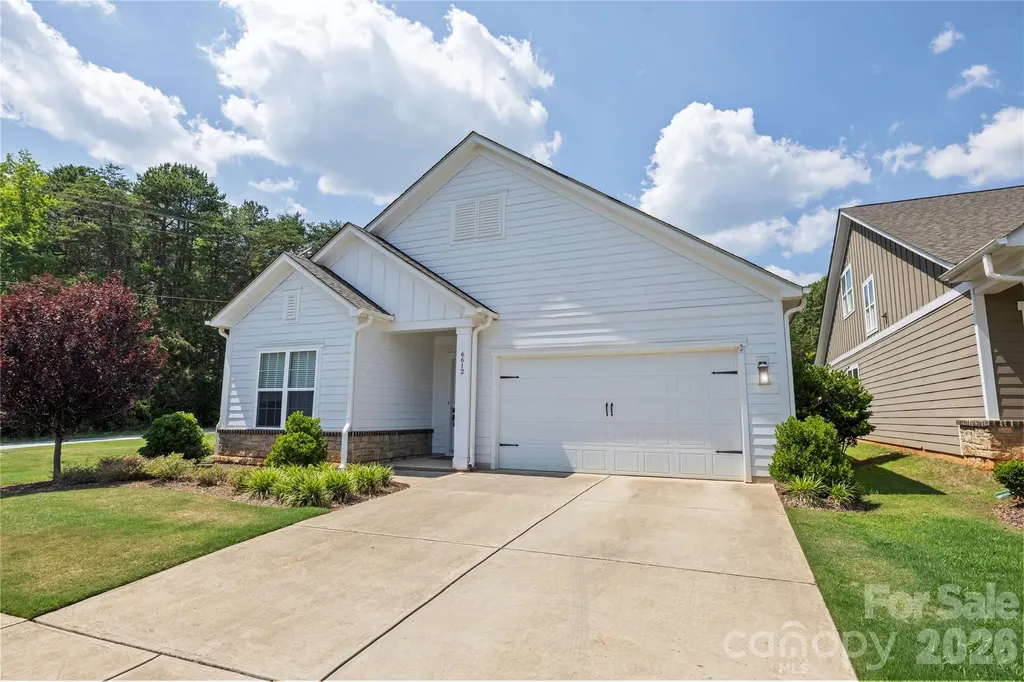 6612 Star Drive Sherrills Ford NC 28673