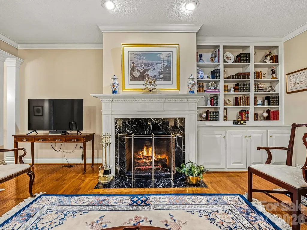 25 Clovelly Way Asheville NC 28803