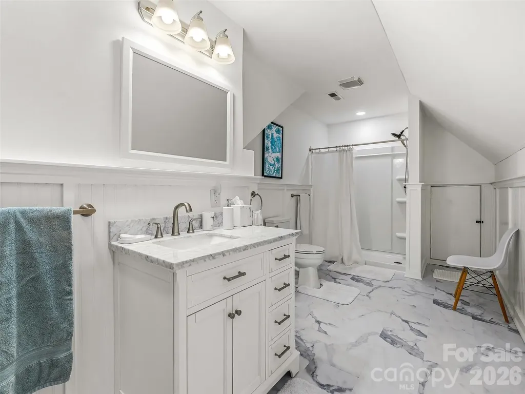 25 Clovelly Way Asheville NC 28803