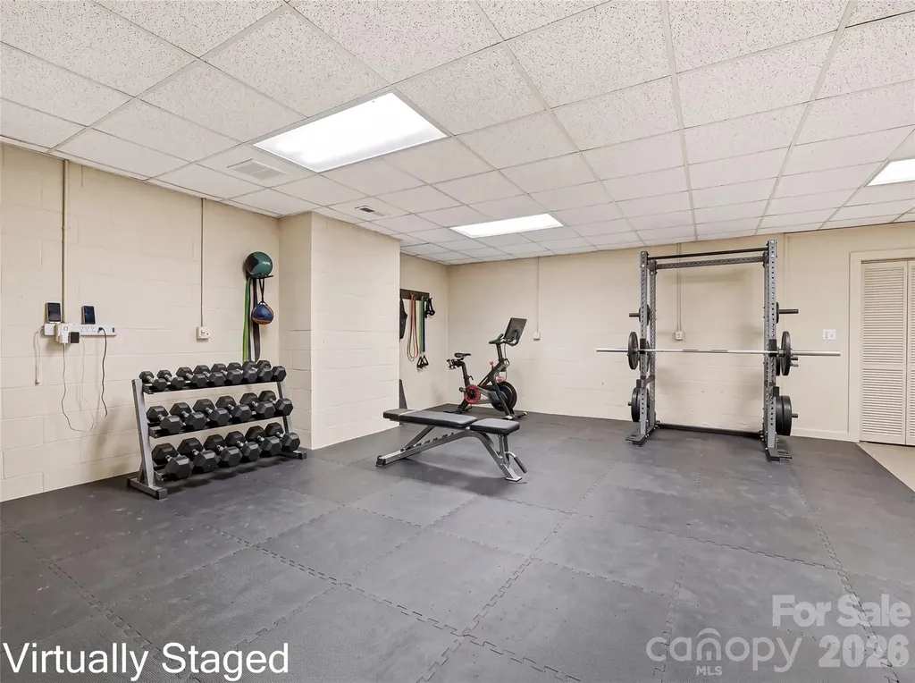 25 Clovelly Way Asheville NC 28803