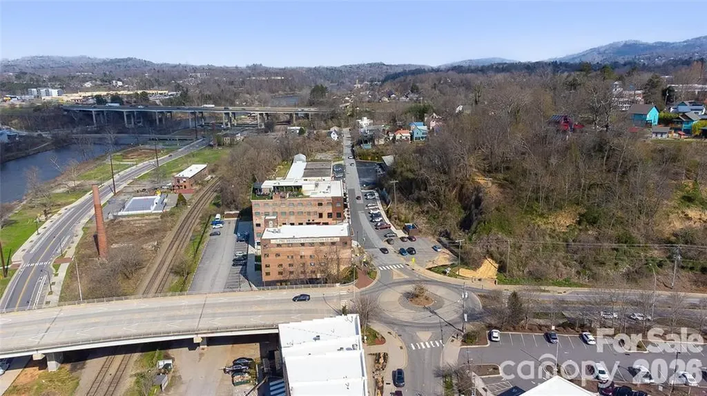 109 Roberts Street Asheville NC 28801