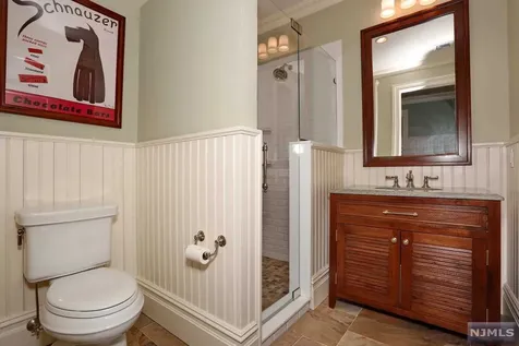 37 Fairview Avenue Woodcliff Lake NJ 07677