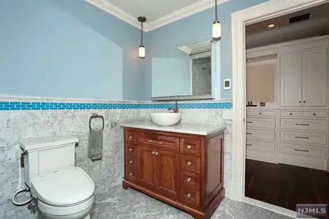 37 Fairview Avenue Woodcliff Lake NJ 07677