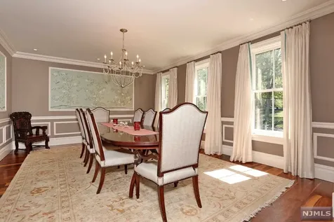 37 Fairview Avenue Woodcliff Lake NJ 07677