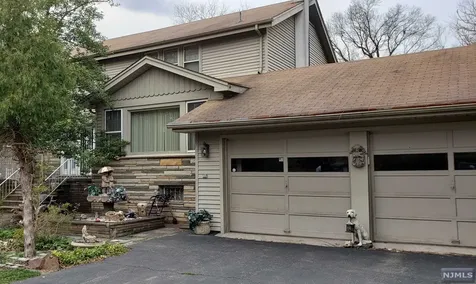 78 Camp Lane Fairfield NJ 07004