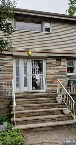 78 Camp Lane Fairfield NJ 07004