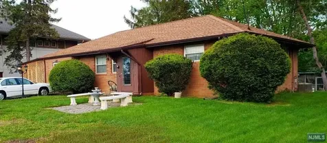 110 Fairfield Road Fairfield NJ 07004