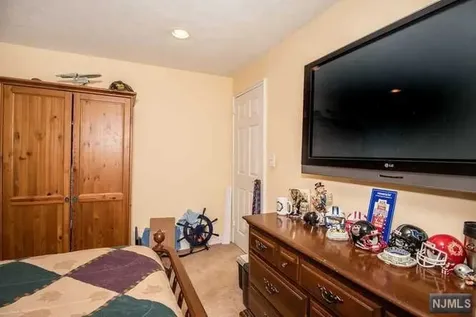 1267 Anderson Avenue Fort Lee NJ 07024