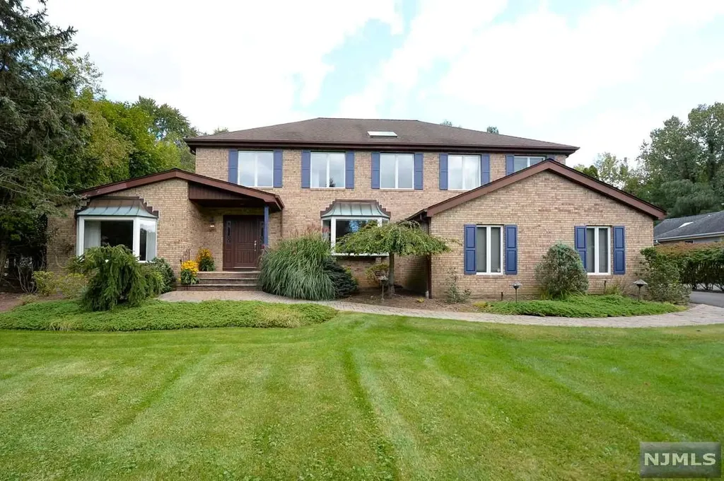 39 Gloria Drive Allendale NJ 07401