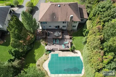39 Gloria Drive Allendale NJ 07401