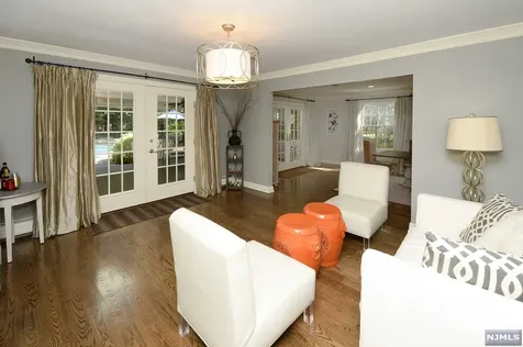 57 Walnut Street W Mahwah NJ 07430