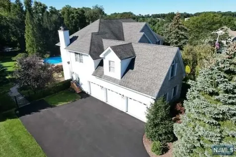 8 Copperfield Way Mahwah NJ 07430
