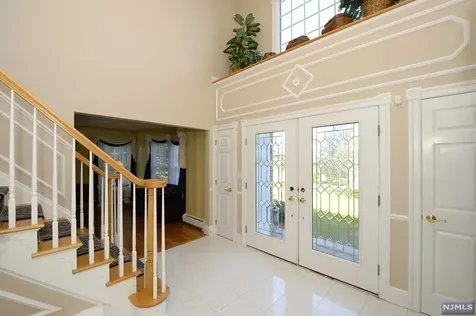 8 Copperfield Way Mahwah NJ 07430