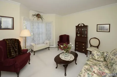 8 Copperfield Way Mahwah NJ 07430