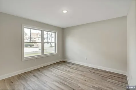 370 Chestnut Avenue South Hackensack NJ 07606