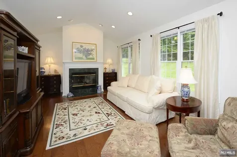 158 Stephens Lane Mahwah NJ 07430