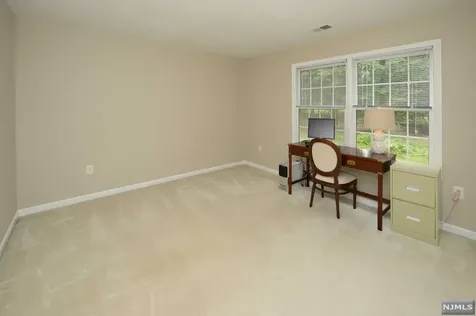 158 Stephens Lane Mahwah NJ 07430