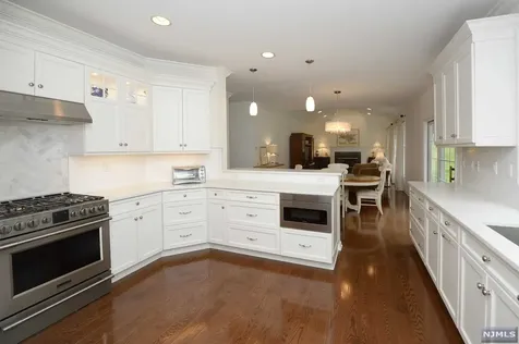 158 Stephens Lane Mahwah NJ 07430