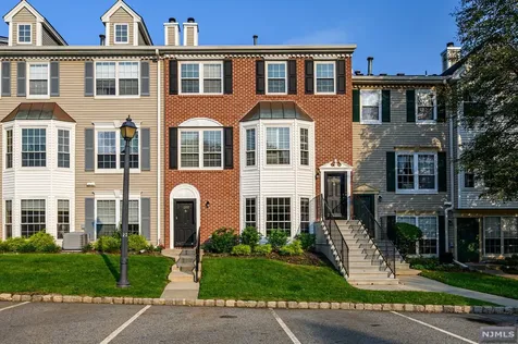 1202 Sycamore Lane Mahwah NJ 07430