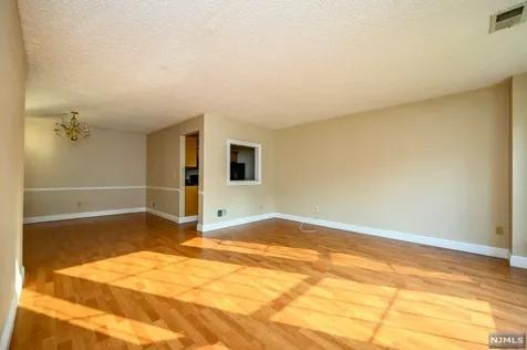 1202 Sycamore Lane Mahwah NJ 07430