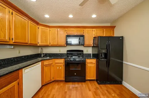 1202 Sycamore Lane Mahwah NJ 07430
