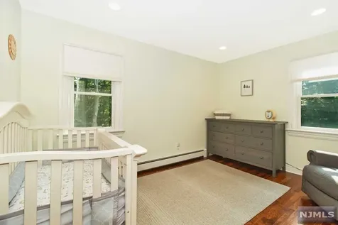 725 Rivenwood Road Franklin Lakes NJ 07417