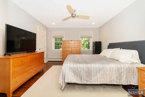 725 Rivenwood Road Franklin Lakes NJ 07417