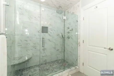 725 Rivenwood Road Franklin Lakes NJ 07417