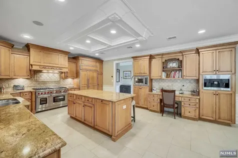 317 Briarly Drive Franklin Lakes NJ 07417