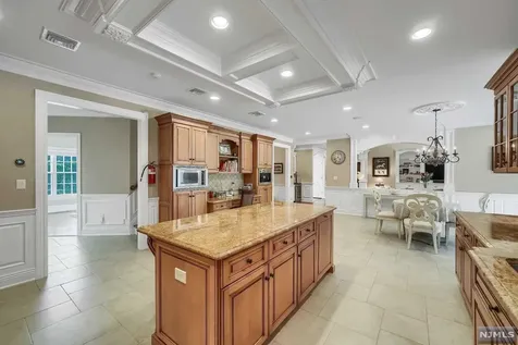 317 Briarly Drive Franklin Lakes NJ 07417