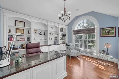 317 Briarly Drive Franklin Lakes NJ 07417