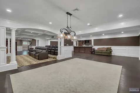 317 Briarly Drive Franklin Lakes NJ 07417