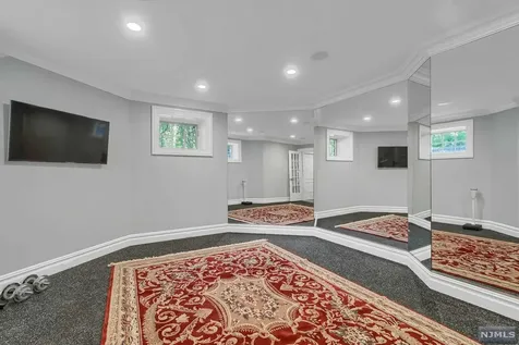 317 Briarly Drive Franklin Lakes NJ 07417
