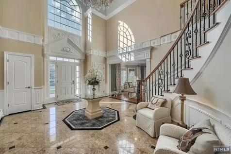317 Briarly Drive Franklin Lakes NJ 07417