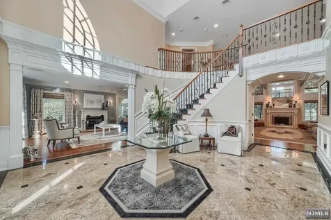317 Briarly Drive Franklin Lakes NJ 07417