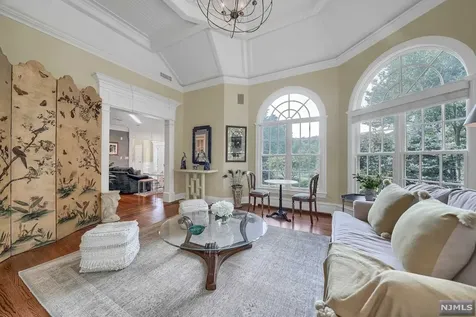 317 Briarly Drive Franklin Lakes NJ 07417