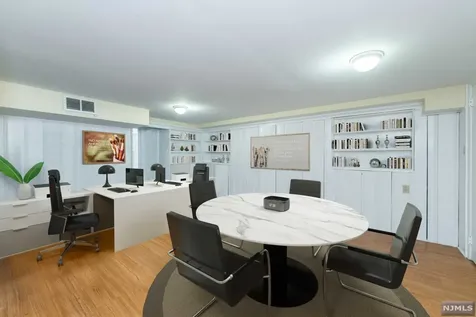 24 Wadsworth Road Glen Rock NJ 07452
