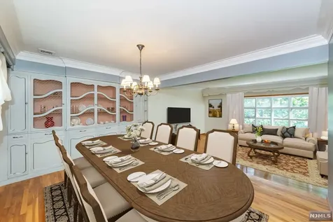 24 Wadsworth Road Glen Rock NJ 07452
