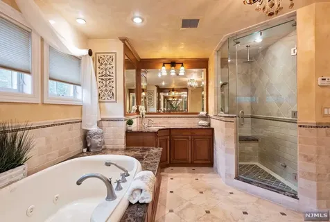 43 Cider Hill Upper Saddle River NJ 07458