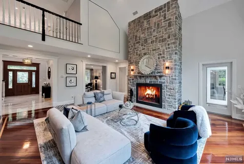 43 Cider Hill Upper Saddle River NJ 07458
