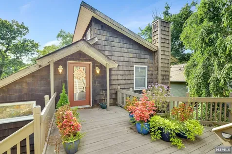 125 Upper Lakeview Avenue Ringwood NJ 07456