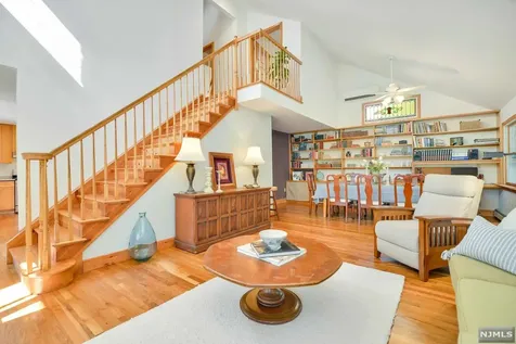 125 Upper Lakeview Avenue Ringwood NJ 07456