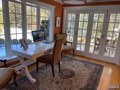 3 Brownstone Way Ho-ho-kus NJ 07423