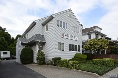 157 Godwin Avenue Midland Park NJ 07432