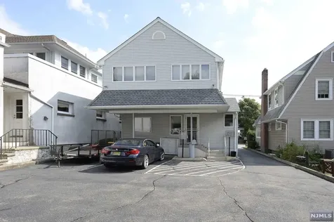 157 Godwin Avenue Midland Park NJ 07432